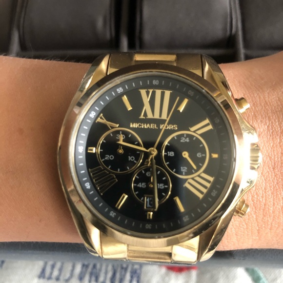 Michael Kors Bradshaw Wrist Watch - Picture 3 of 7